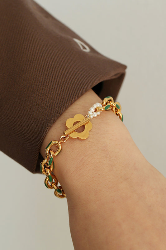 Flower Toggle Clasp Chain Bracelet